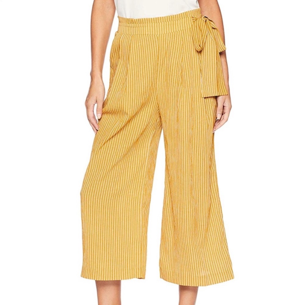 J.O.A. Sz S Just One Answer Wide Leg Cropped Pants Mustard Cream Flowy F…